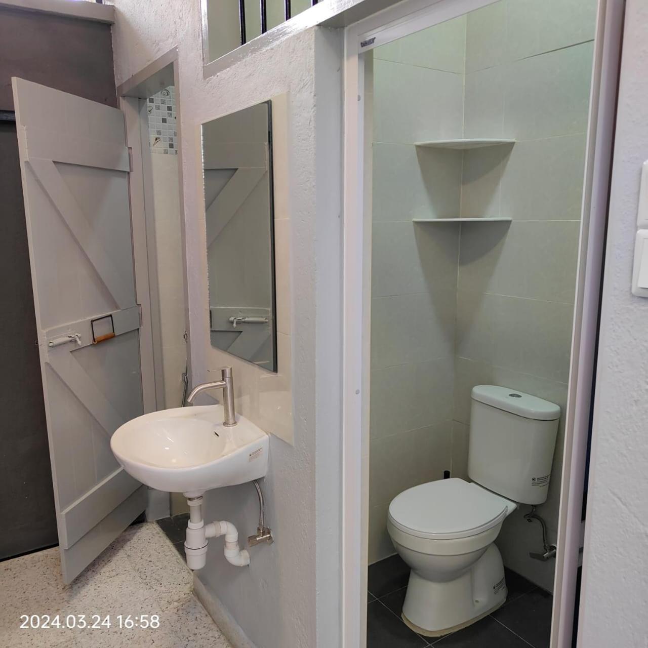 Sterling Homestay Tanjung Bungah  Exterior foto